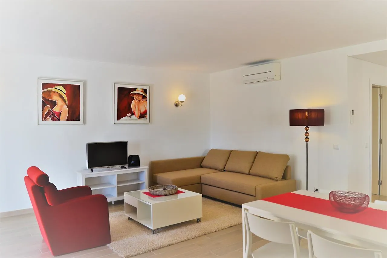 Vila Bella, Meia Praia, Lagos Apartment