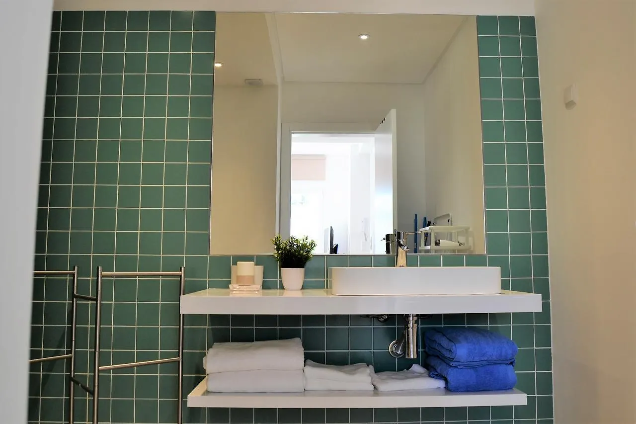 Vila Bella, Meia Praia, Lagos Apartment